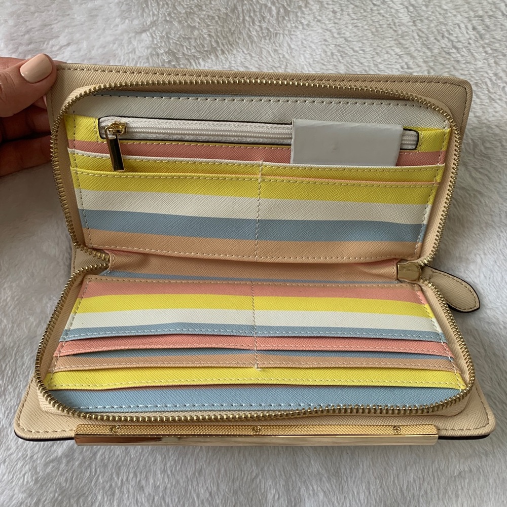 ALDO Cream & Gold Wallet
